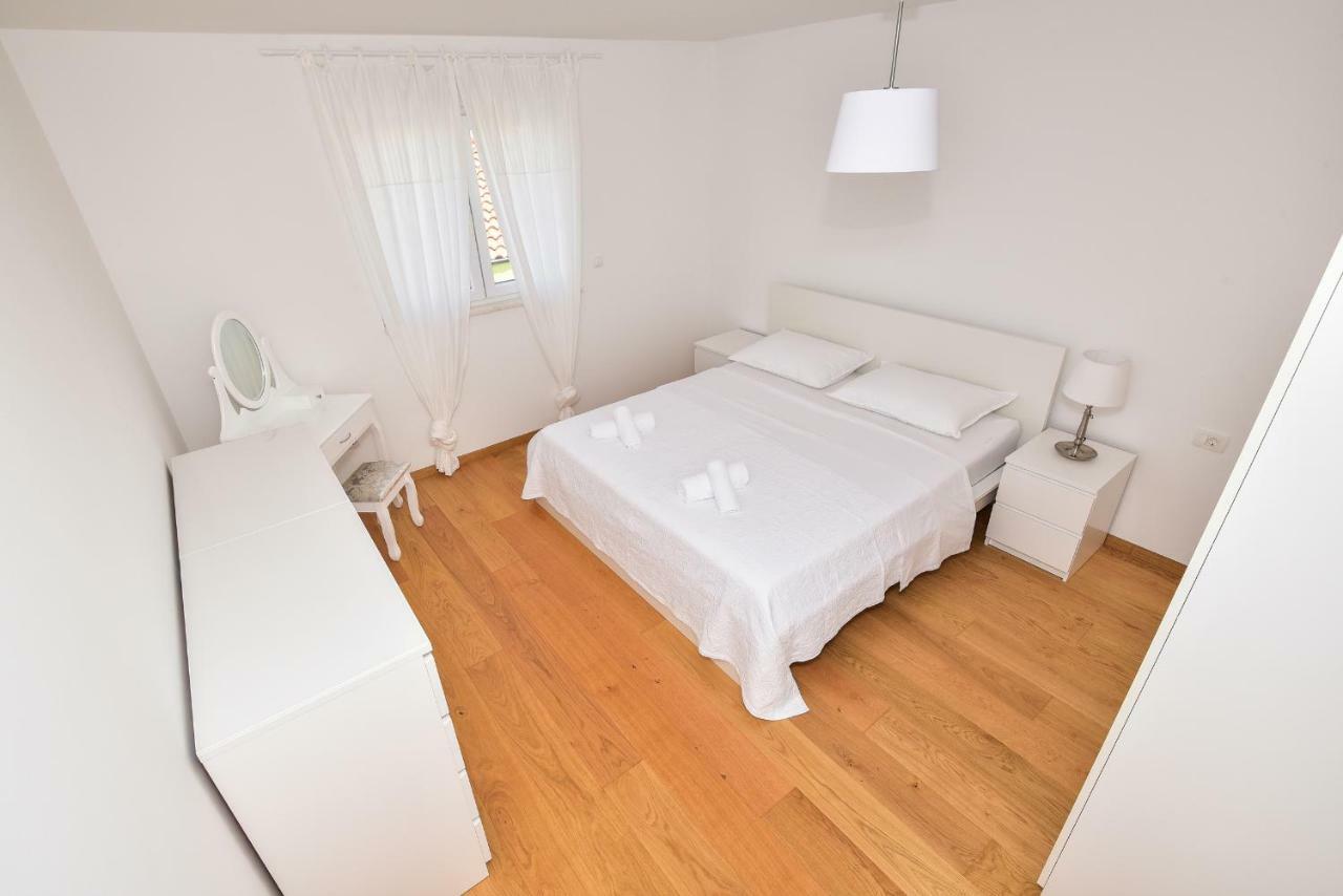 Apartment Ricca Seaview Makarska Exterior foto